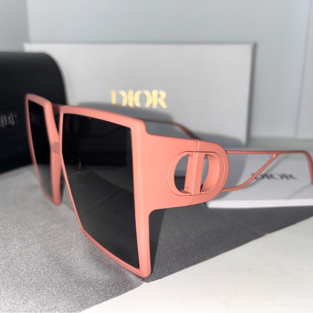 Dior Pink and Black Geometric Sunglasses - Picture 5 of 9